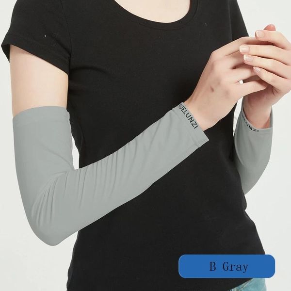 five fingers gloves women sunscreen sleeve summer thin long silk letter touch screen driving half finger sport cycling uv lace mitten i6, Blue;gray
five fingers gloves women sunscreen sleeve summer thin long silk letter touch screen driving half finger sport cycling uv lace mitten i6, Blue;gray