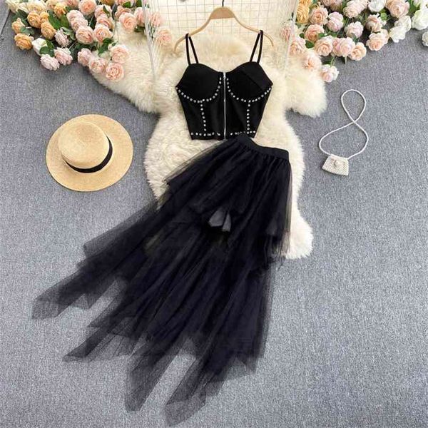 gothic style two piece set summer women chic zipper up cropped camis + elastic waist irregular mesh skirt suits 210603, White
gothic style two piece set summer women chic zipper up cropped camis + elastic waist irregular mesh skirt suits 210603, White