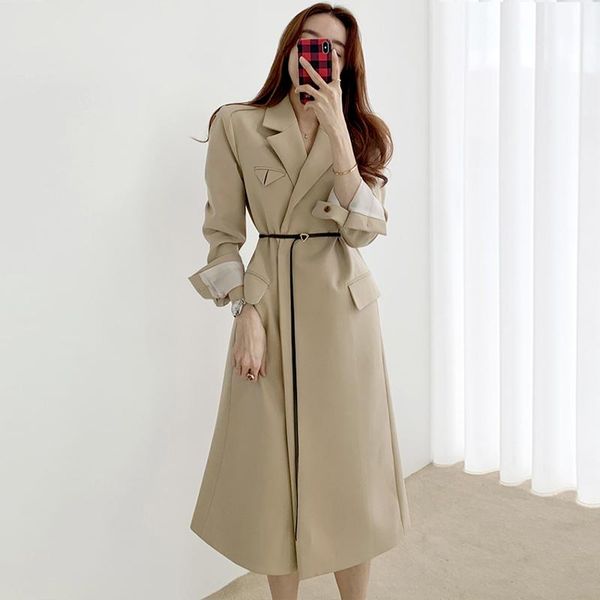 women's trench coats lapels, temperament elegant, double pockets long sleeves over-the-knee suit coat with a belt in the female, Tan;black
women's trench coats lapels, temperament elegant, double pockets long sleeves over-the-knee suit coat with a belt in the female, Tan;black