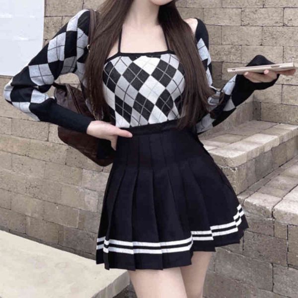 two piece dress vintage diamond halterneck waistcoat v-neck short cardigan + skirt plied with high waist 1hm1, White
two piece dress vintage diamond halterneck waistcoat v-neck short cardigan + skirt plied with high waist 1hm1, White