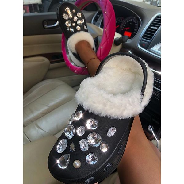 slippers 2021 winter fashion roman rhinestone plush hole shoes solid color mid-heel platform outdoor women's, Black
slippers 2021 winter fashion roman rhinestone plush hole shoes solid color mid-heel platform outdoor women's, Black