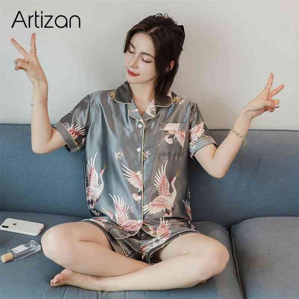 sleep lounge pajama set satin sleepwear women summer silk short pyjama femme pijama fashion flower pajamas for women 2pcs 210330, Black;red
sleep lounge pajama set satin sleepwear women summer silk short pyjama femme pijama fashion flower pajamas for women 2pcs 210330, Black;red
