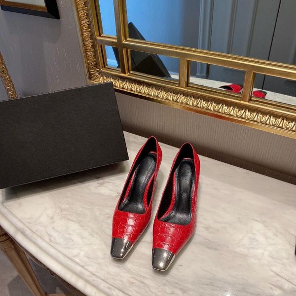 dress shoes women's leather high heels 2021 metal iron pointed one shoe middle heel professional, Black
dress shoes women's leather high heels 2021 metal iron pointed one shoe middle heel professional, Black