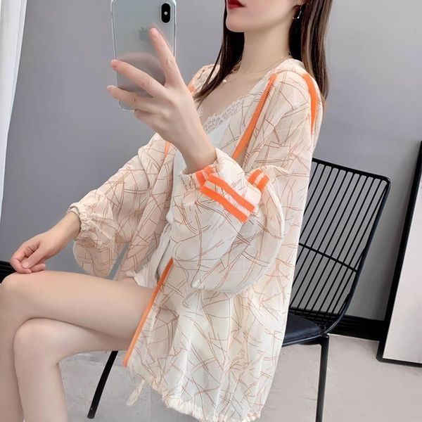 women's jackets large size sunscreen clothes 2021 summer korean loose hooded long sleeve cardigan chiffon thin coat, Black;brown
women's jackets large size sunscreen clothes 2021 summer korean loose hooded long sleeve cardigan chiffon thin coat, Black;brown