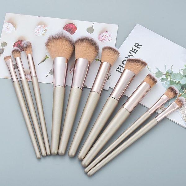 makeup brushes set, foundation brush, eyeshadow blush concealer repair and highlight brush tool
makeup brushes set, foundation brush, eyeshadow blush concealer repair and highlight brush tool