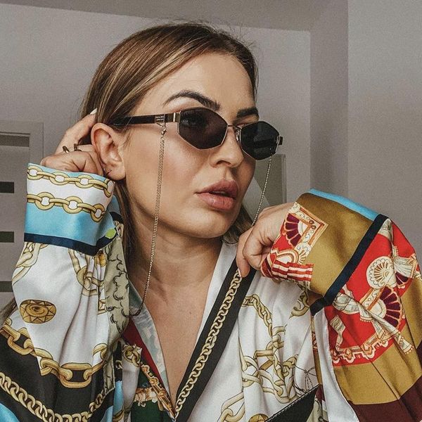 sunglasses 2021 women fashion chain vasos decorativos vintage glasses lunette de soleil femme tide zonnebril dames luxe, White;black
sunglasses 2021 women fashion chain vasos decorativos vintage glasses lunette de soleil femme tide zonnebril dames luxe, White;black