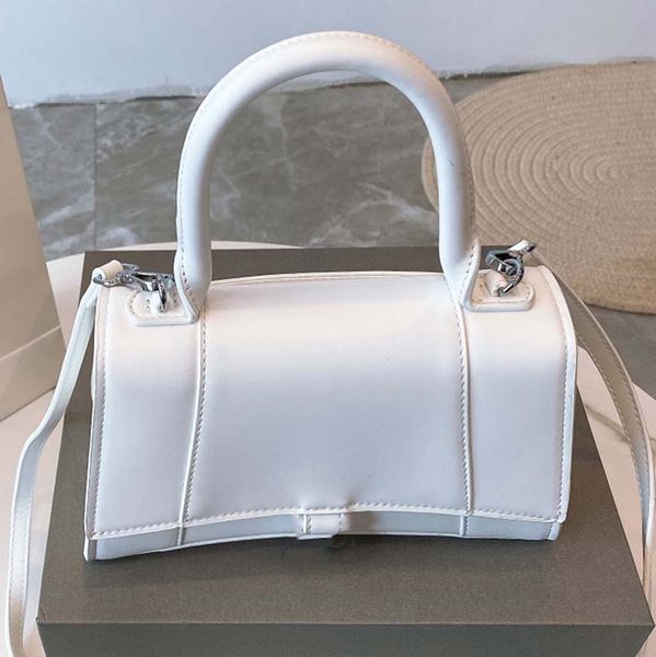 handbags ladies luxury designer bags classic casual travel bags leather material fashion shoulder bag women's wallet 003
handbags ladies luxury designer bags classic casual travel bags leather material fashion shoulder bag women's wallet 003