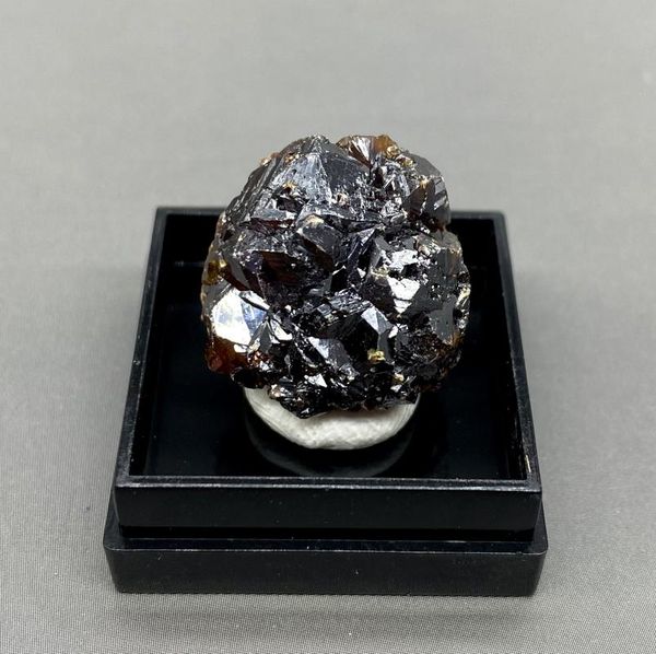 decorative objects & figurines 100% natural rare sphalerite mineral specimens stones and crystals quartz healing crystal box size 2.8 cm
decorative objects & figurines 100% natural rare sphalerite mineral specimens stones and crystals quartz healing crystal box size 2.8 cm