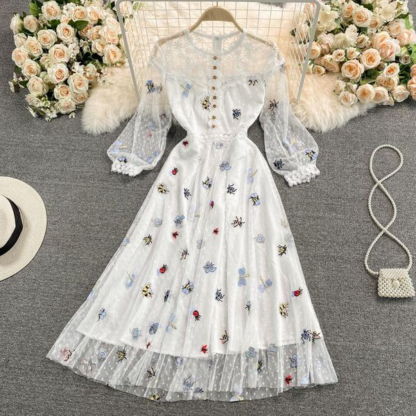 casual dresses autumn runway flower white lace dot mesh dress women see through lantern sleeve vintage tulle floral embroidery party vestido, Black;gray
casual dresses autumn runway flower white lace dot mesh dress women see through lantern sleeve vintage tulle floral embroidery party vestido, Black;gray