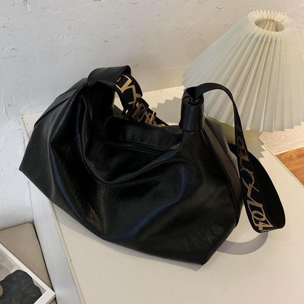 evening bags large capacity tote 2021 fashionable letter broadband shoulder women underarm designer handbags sac
evening bags large capacity tote 2021 fashionable letter broadband shoulder women underarm designer handbags sac