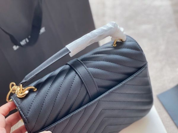 designer bags fashion women handbags genuine leather luxury chains shoulder bag tote handbag 2 colors with boxes
designer bags fashion women handbags genuine leather luxury chains shoulder bag tote handbag 2 colors with boxes