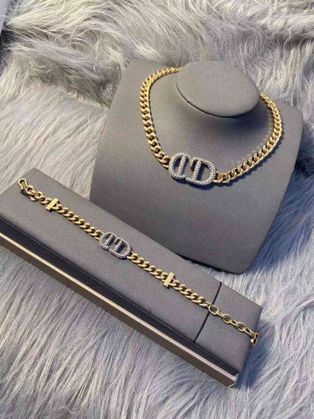 design jewelry letter 2021 new red with diamond heavy industry necklace bracelet for women, Silver
design jewelry letter 2021 new red with diamond heavy industry necklace bracelet for women, Silver