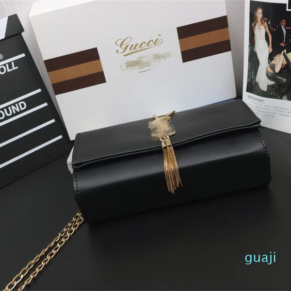 luxurys designers womens crossbody bag shoulder bags letter handbag ladies chains cross body clutch 2666
luxurys designers womens crossbody bag shoulder bags letter handbag ladies chains cross body clutch 2666
