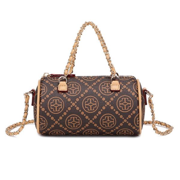 evening bags women shoulder bag small round bucket female luxury handbag designer crossbody pu leather brand fragrant wind golden ball chain
evening bags women shoulder bag small round bucket female luxury handbag designer crossbody pu leather brand fragrant wind golden ball chain