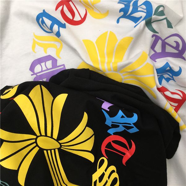 2021 summer fashion brand new color gothic letter cross printed men's and women's short sleeve loose lovers t-, White;black
2021 summer fashion brand new color gothic letter cross printed men's and women's short sleeve loose lovers t-, White;black