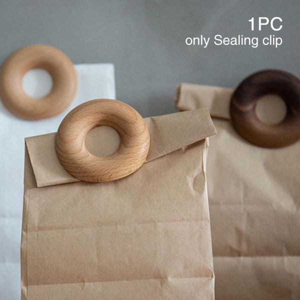 bag clips wooden donut snack sealing clip portable clamp storage home natural rust moisture resistant multipurpose decor
bag clips wooden donut snack sealing clip portable clamp storage home natural rust moisture resistant multipurpose decor