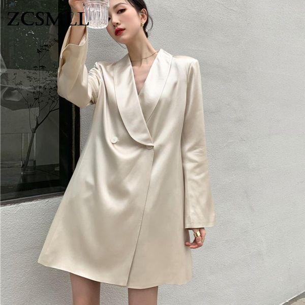 women's suits & blazers zcsmll turn-down collar long sleeve women solid color korean fashion vintage female coats 2022 spring summer, White;black
women's suits & blazers zcsmll turn-down collar long sleeve women solid color korean fashion vintage female coats 2022 spring summer, White;black