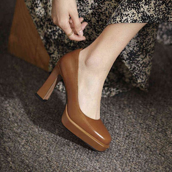 spring and summer 2022 fashionable european and american style square head thick heel high heel solid color simple leisure large size women&, Black
spring and summer 2022 fashionable european and american style square head thick heel high heel solid color simple leisure large size women&, Black