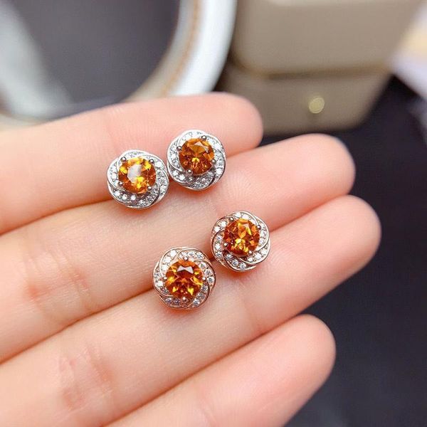 stud exquisite flower earring inlay round dazzling moissanite 925 sterling silver jewelry for women wedding girl's birthday gift, Golden;silver
stud exquisite flower earring inlay round dazzling moissanite 925 sterling silver jewelry for women wedding girl's birthday gift, Golden;silver