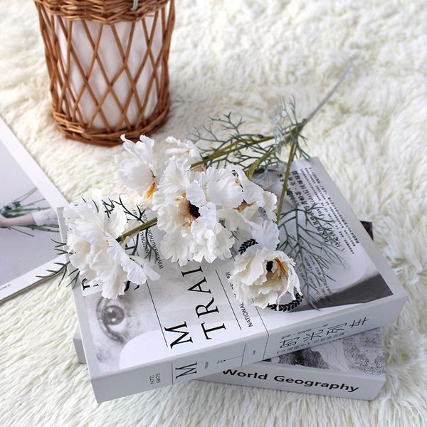 decorative flowers & wreaths daisy artificial flower for wedding living room decor matching arrangement floral home decoration
decorative flowers & wreaths daisy artificial flower for wedding living room decor matching arrangement floral home decoration