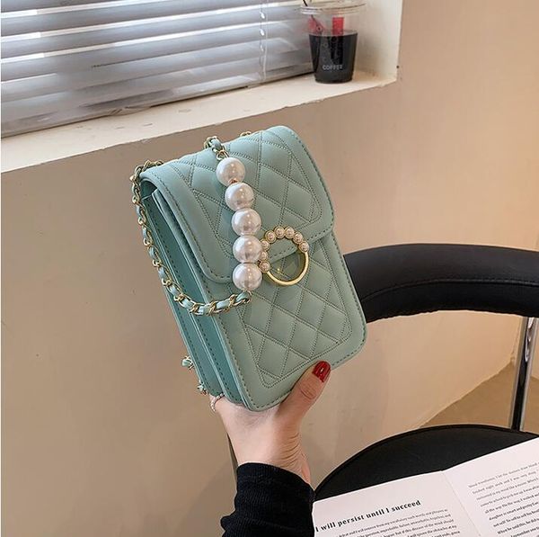 factory wholesale women leather chain bag summer candy-colored coin purses street trend vertical plaid mobile phone handbag sweet lady pearl, Red;black
factory wholesale women leather chain bag summer candy-colored coin purses street trend vertical plaid mobile phone handbag sweet lady pearl, Red;black