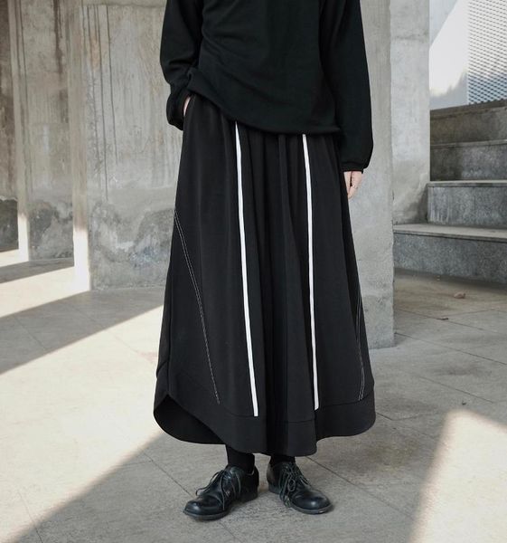 27-46 2021 women men's clothing hair stylist black and white patchwork loose wide leg pants skirt plus size costumes
27-46 2021 women men's clothing hair stylist black and white patchwork loose wide leg pants skirt plus size costumes