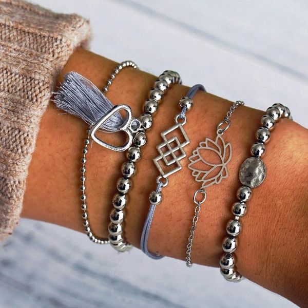 charm bracelets fashion accessories weave rope chain beads flower geometric heart tassel 6 pieces set for women jewelry bangle gifts, Golden;silver
charm bracelets fashion accessories weave rope chain beads flower geometric heart tassel 6 pieces set for women jewelry bangle gifts, Golden;silver