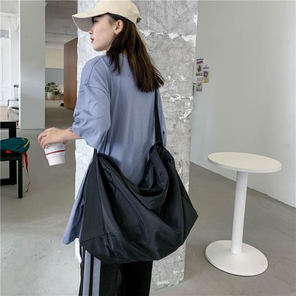 evening bags summer ladies messenger cloth bag single shoulder big 2021 fitness storage large capacity travel sports female
evening bags summer ladies messenger cloth bag single shoulder big 2021 fitness storage large capacity travel sports female
