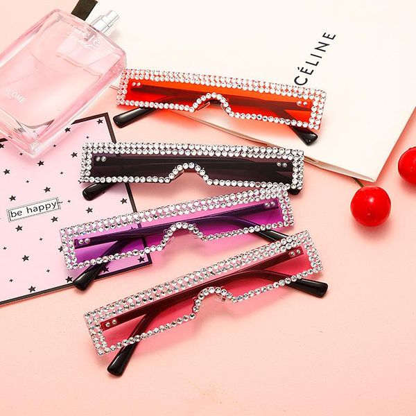 sunglasses mode rahmen strass rechteck sonnenbrille frauen 2021 neue vintage platz diamant elegante brillen, White;black
sunglasses mode rahmen strass rechteck sonnenbrille frauen 2021 neue vintage platz diamant elegante brillen, White;black