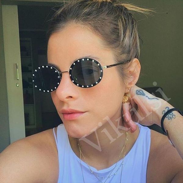 chic small rimless crystal sunglasses women brand designer white diamond oval sun glasses female oculos eyewear uv400, White;black
chic small rimless crystal sunglasses women brand designer white diamond oval sun glasses female oculos eyewear uv400, White;black