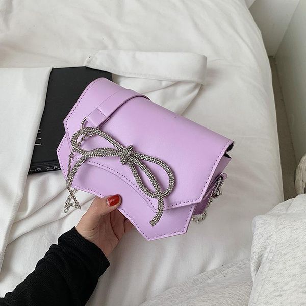 evening bags small women's bag 2021 fashion foreign style portable square trend temperament one shoulder messenger
evening bags small women's bag 2021 fashion foreign style portable square trend temperament one shoulder messenger