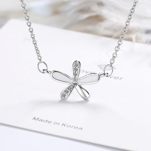 pendant necklaces small daisy necklace simple temperament net red flower clavicle chain tide ins cold wind fresh neck decoration female, Silver
pendant necklaces small daisy necklace simple temperament net red flower clavicle chain tide ins cold wind fresh neck decoration female, Silver