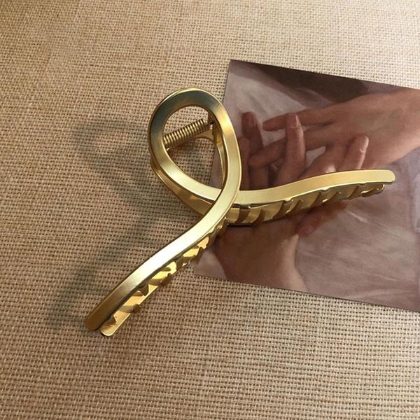 hair clips & barrettes korean vintage fashion metal big claw luxury hairpin large matte jewelry gold silver color geometry modern women eleg, Golden;silver
hair clips & barrettes korean vintage fashion metal big claw luxury hairpin large matte jewelry gold silver color geometry modern women eleg, Golden;silver