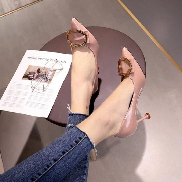 korean version of pointed metal round buckle high heels fashion wild beautiful with patent leather shoes. dress shoes, Black
korean version of pointed metal round buckle high heels fashion wild beautiful with patent leather shoes. dress shoes, Black