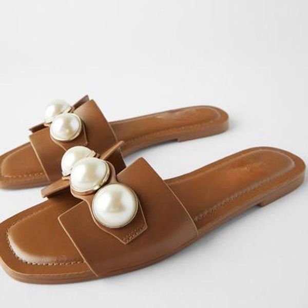 sandals summer flat women's slippers pearl women home slipper comfortable buckle beach shoes zapatillas mujer, Black
sandals summer flat women's slippers pearl women home slipper comfortable buckle beach shoes zapatillas mujer, Black