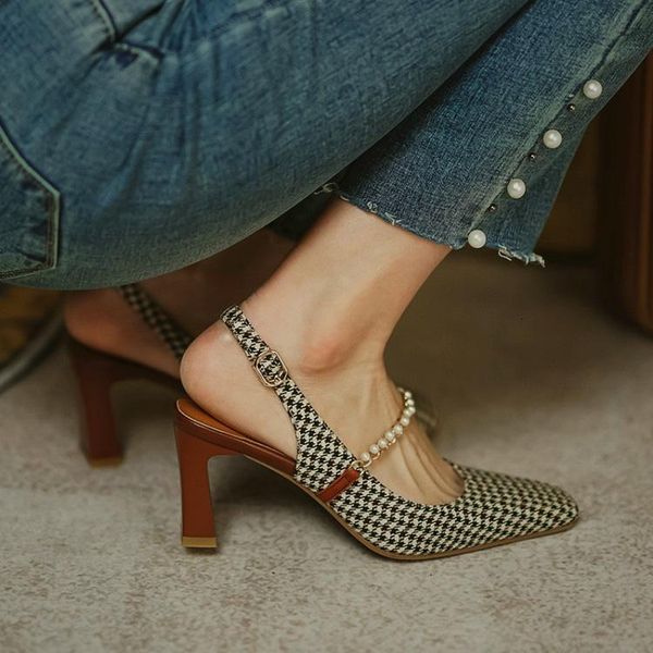 sandals open shoes heel square toe buckle large size summer high comfort girls fashion big checkered rome fretwork casu u288, Black
sandals open shoes heel square toe buckle large size summer high comfort girls fashion big checkered rome fretwork casu u288, Black
