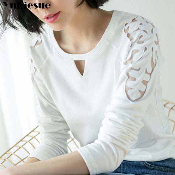 shoulder embroidery t shirt women spring cotton black white hollow out tee femme long sleeve t-shirt lady plus size 210518
shoulder embroidery t shirt women spring cotton black white hollow out tee femme long sleeve t-shirt lady plus size 210518