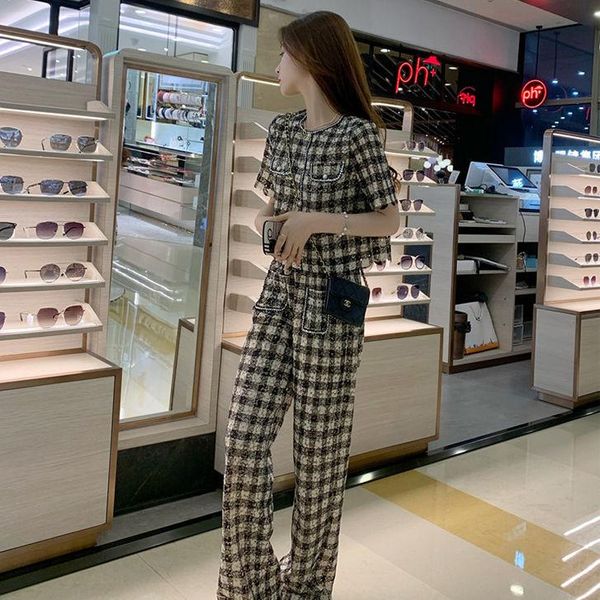 women's two piece pants women 's suit 2021 summer korean style youth collar short sleeve retro slimming + wide-legged, White
women's two piece pants women 's suit 2021 summer korean style youth collar short sleeve retro slimming + wide-legged, White