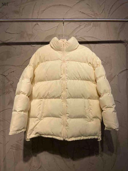 branded men et letter appliqu digner male winter warm double zipper outwear fashion gentlemen stand collar down coat, Black
branded men et letter appliqu digner male winter warm double zipper outwear fashion gentlemen stand collar down coat, Black