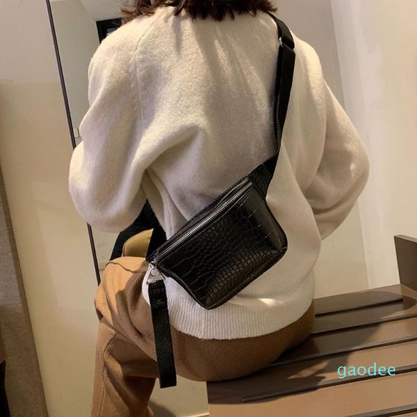 designer-waist bags women's crocodile leather multicolor chest bag fashion handbag pu packs phone
designer-waist bags women's crocodile leather multicolor chest bag fashion handbag pu packs phone