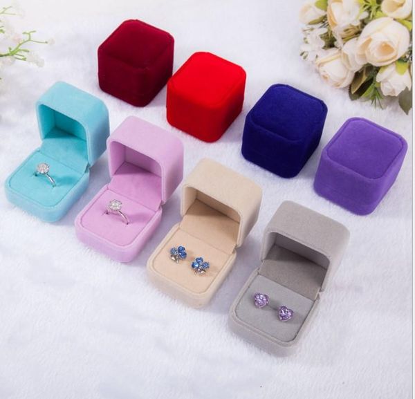 classic velvet jewellery box 5.5x5x4.3cm ring earring boxes jewelry storage packaging cases wholesale & bins
classic velvet jewellery box 5.5x5x4.3cm ring earring boxes jewelry storage packaging cases wholesale & bins