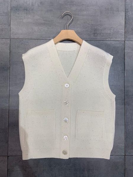 ladies 2021 fashion sleeveless casual solid color sequin retro cashmere vest 0919 women's vests, Black;white
ladies 2021 fashion sleeveless casual solid color sequin retro cashmere vest 0919 women's vests, Black;white