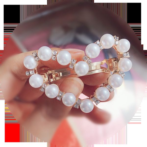 factory wholesale pearl back of head love spring hairpin rhinestone female one-way horsetail horizontal clip headdress hea/rtsch/rome
factory wholesale pearl back of head love spring hairpin rhinestone female one-way horsetail horizontal clip headdress hea/rtsch/rome