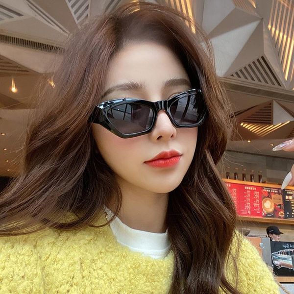 sunglasses ladies retro polygon sun glasses women fashion small frame cat eye luxury uv400, White;black
sunglasses ladies retro polygon sun glasses women fashion small frame cat eye luxury uv400, White;black