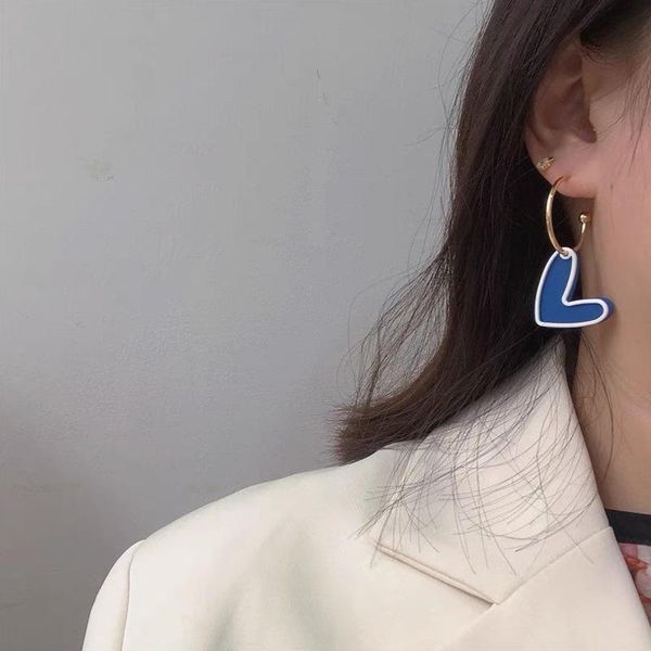 hoop & huggie color contrast heart earrings purple pink love charm dangle ear jewelry 2021 accessories party wedding brincos, Golden;silver
hoop & huggie color contrast heart earrings purple pink love charm dangle ear jewelry 2021 accessories party wedding brincos, Golden;silver