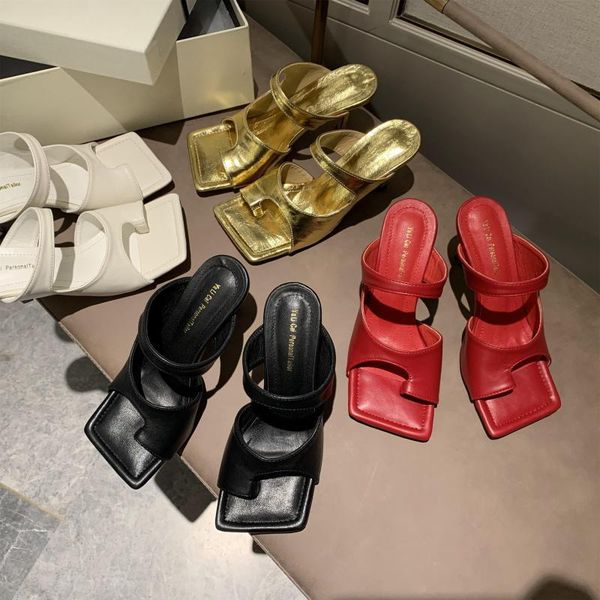 slippers shoes woman 2021 rubber flip flops casual square toe gold sandals thin heels heeled mules pantofle low hawaiian luxury, Black
slippers shoes woman 2021 rubber flip flops casual square toe gold sandals thin heels heeled mules pantofle low hawaiian luxury, Black