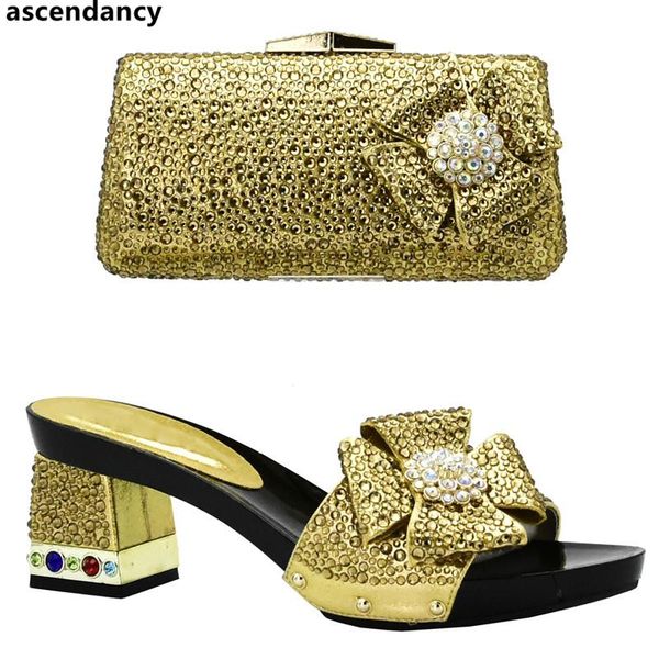 italian ladies shoe and bag to match set decorated with rhinestone nigerian women wedding shoes italy bags dress, Black
italian ladies shoe and bag to match set decorated with rhinestone nigerian women wedding shoes italy bags dress, Black