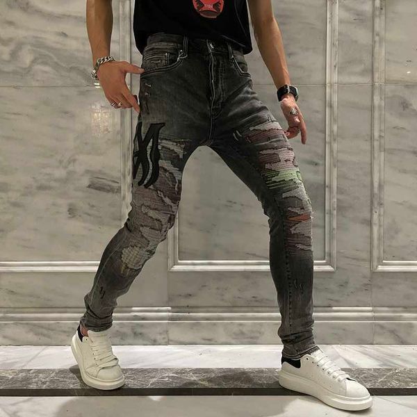 men's jeans new high street tide brand heavy industry embroidery slim fit men's jeans washed and pasted leather english perforated, Blue
men's jeans new high street tide brand heavy industry embroidery slim fit men's jeans washed and pasted leather english perforated, Blue