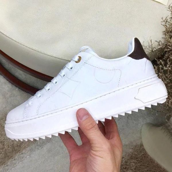 lady designer platform cowhide fashion lace-up large sneaker letters luxury woman casual 100% shoes flat men leather size 4 odsvc, Black
lady designer platform cowhide fashion lace-up large sneaker letters luxury woman casual 100% shoes flat men leather size 4 odsvc, Black