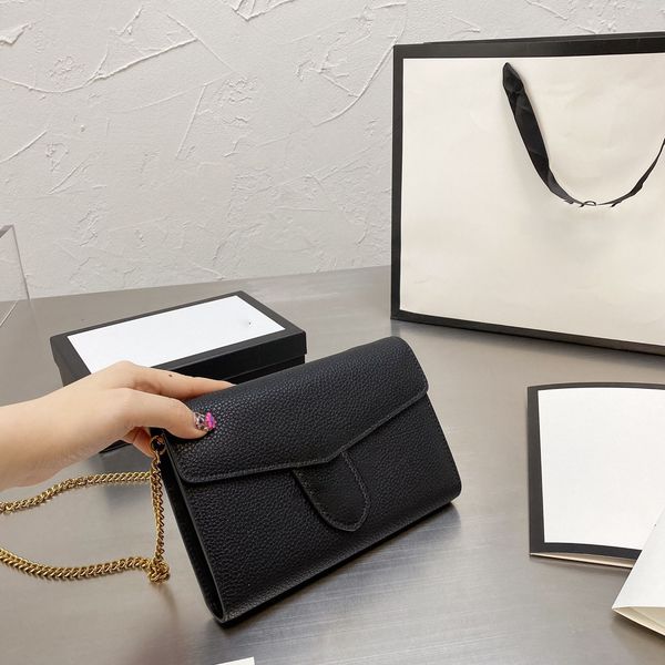 luxurys designers bags trend color matching handbags high-quality womens totes design fashion handbag purse bolsa de moda crossbody bag neve
luxurys designers bags trend color matching handbags high-quality womens totes design fashion handbag purse bolsa de moda crossbody bag neve